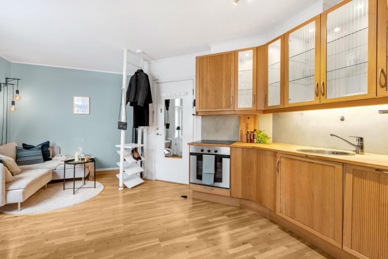 Fronter på kjøkkenet er skiftet til hvit